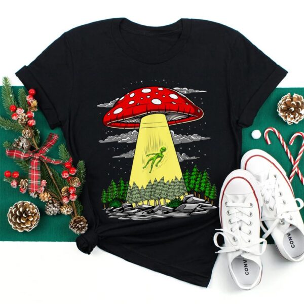 Mushroom Alien Abduction Psychedelic Space Ufo Hippie Fungi Shirt