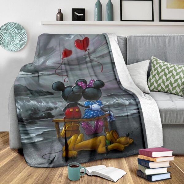 Balloon Mickey And Minnie In Love Fleece Blanket Fans