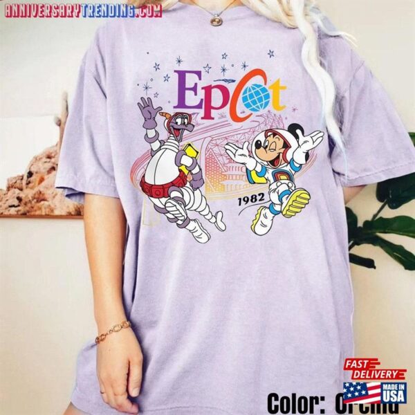Disney Epcot Center 1982 Shirt Mickey And Friends Family Trip T-Shirt
