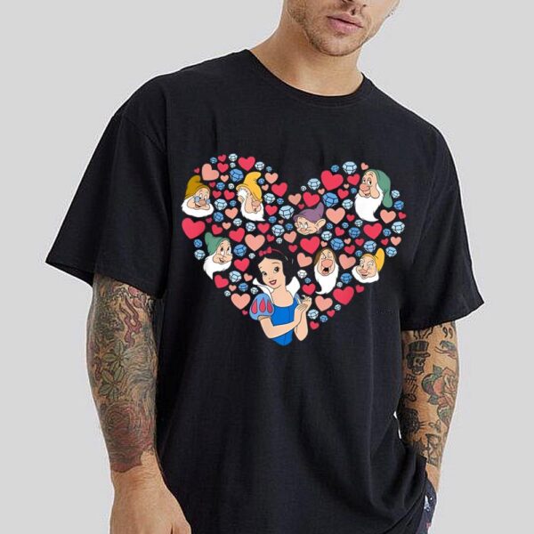 Disney Snow White And The Seven Dwarfs Heart Valentine’s Day T- Shirt