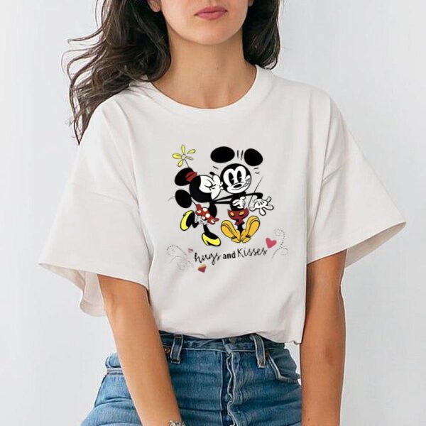 Disney T-Shirt Valentine Day Mickey And Minnie Mouse Hugs And Kisses Shirt