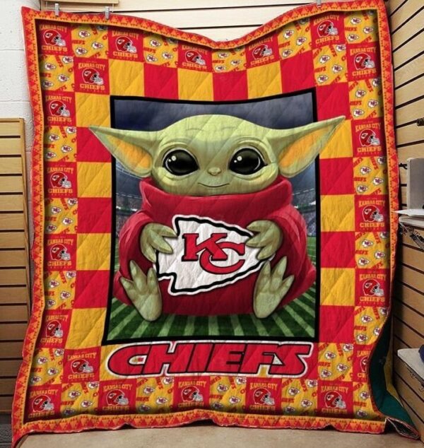 Kansas City Chiefs Baby Yoda Qilt Nfl Team Sports Memory Quilt Natio