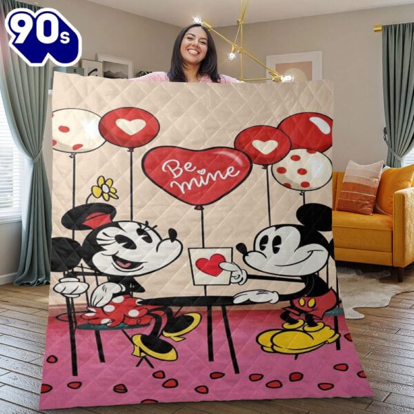 Mickey And Minnie Disney Fan Gift