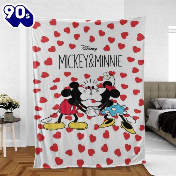 Mickey and Minnie Fan Gift, Mickey and Minnie Kiss Gift, Valentine’s Day Mickey and Minnie Comfy Sofa Throw Blanket Gift