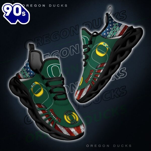 NCAA Oregon Ducks Black And White Clunky Shoes New Style For Fans
