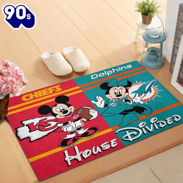 NFL Football Kansas City Chiefs vs Miami Dolphins Mickey And Minnie Teams NFL House Divided Doormat