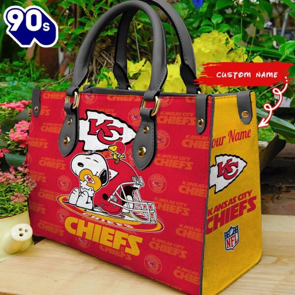 NFL Kansas City Chiefs Snoopy Women Leather Bag