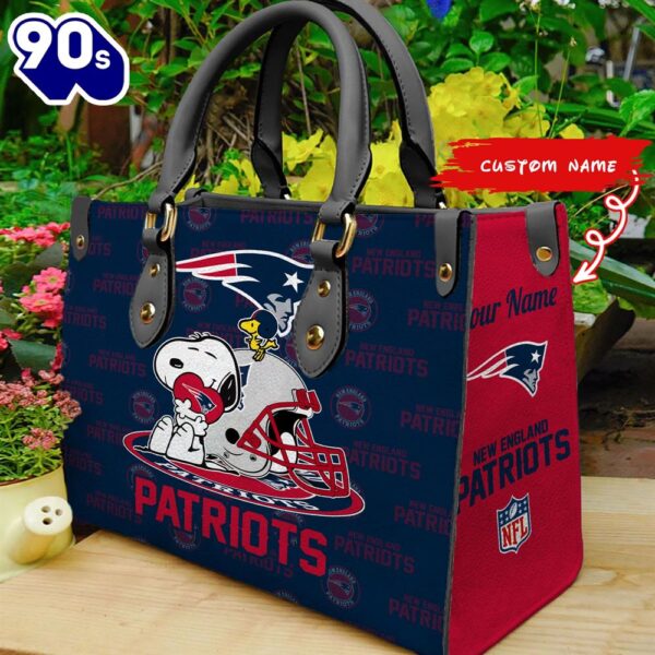 NFL New England Patriots Snoopy Women Leather Bag