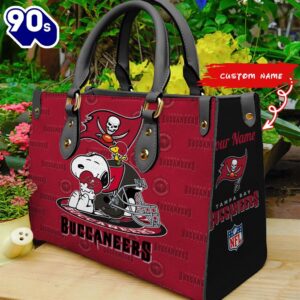 NFL Tampa Bay Buccaneers Snoopy…