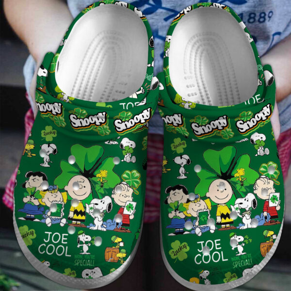 Snoopy Peanuts Cartoon Saint Patrick’s Day Crocs Crocband Clogs Shoes Comfortable For Men Women and Kids
