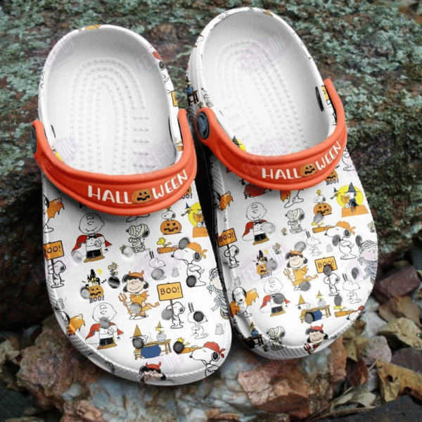 Snoopy The Peanuts Halloween Crocs Classic Clogs Shoes