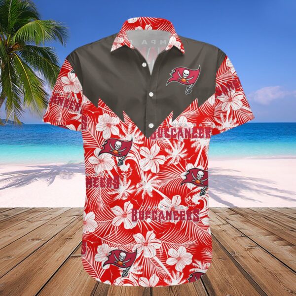 Tampa Bay Buccaneers Hawaii Shirt Tropical Seamless NFL