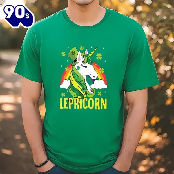 Unicorn Magical St Patricks Day Lepricorn Girl Women T-Shirt