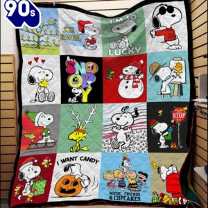 Snoopy Cartoon Square Quilt Fleece…