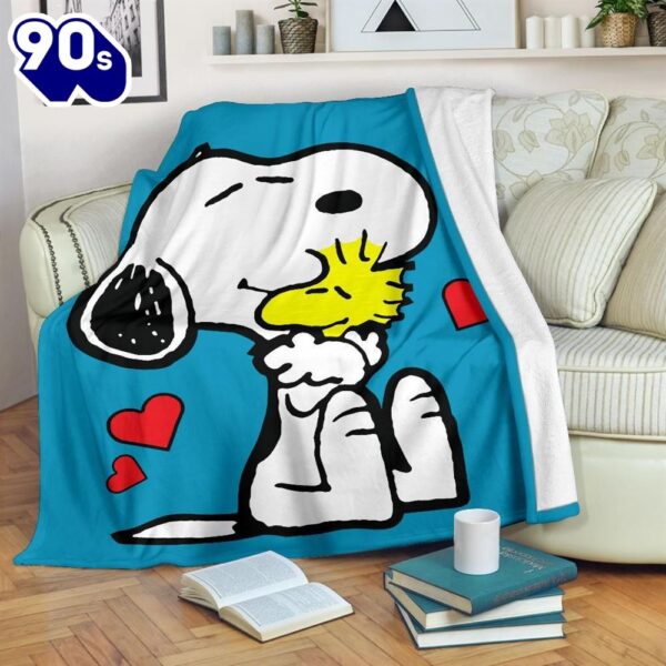 Snoopy Hug Woodstock Fleece Blanket, Premium Comfy Sofa Throw Blanket Gift Mother Day Gift