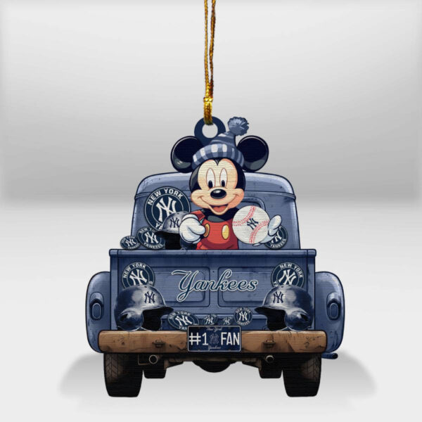 New York Yankees Mickey Mouse Christmas Wood Ornament