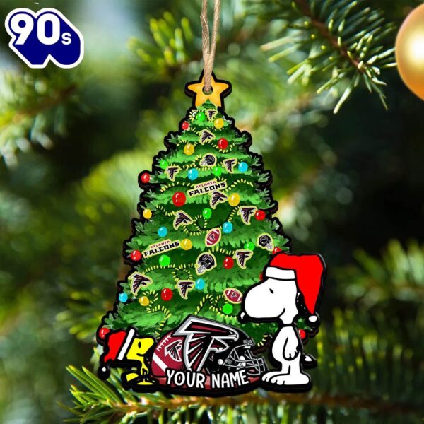 Atlanta Falcons Snoopy And NFL Sport Ornament Personalized Your Name