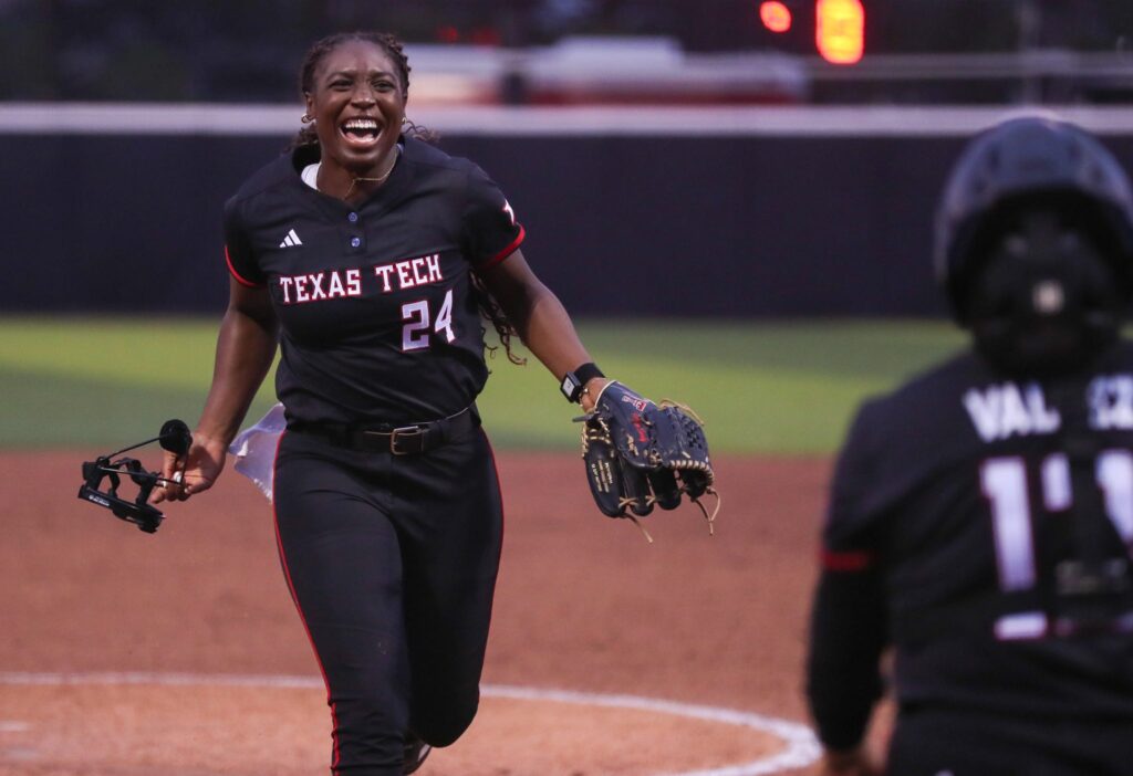 2025 NCAA Women's Softball 3