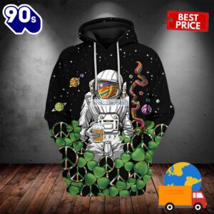 Astronaut Drink Beer On St…