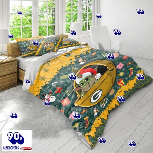 Baby Yoda NFL Green Bay Packers Christmas Bedding Sets