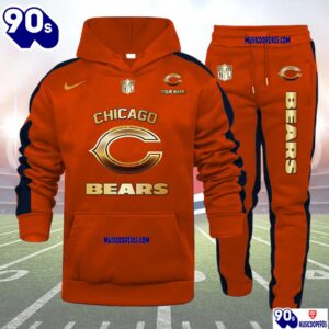 Chicago Bears NFL 32 Teams Personlized Golden Logo Hoodie Set