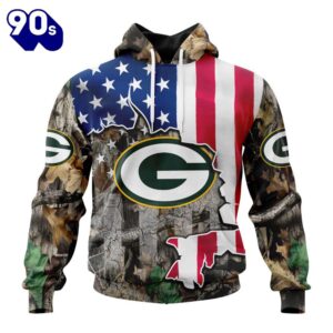 Customized NFL Green Bay Packers USA Flag Camo Realtree Hunting Unisex Tshirt