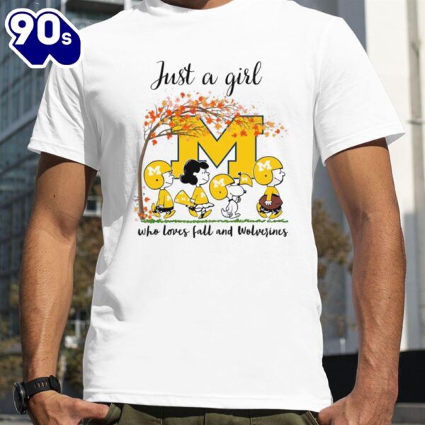 Just A Girl Who Loves Fall And Michigan Wolverines Peanuts Cartoon Halloween T-Shirts