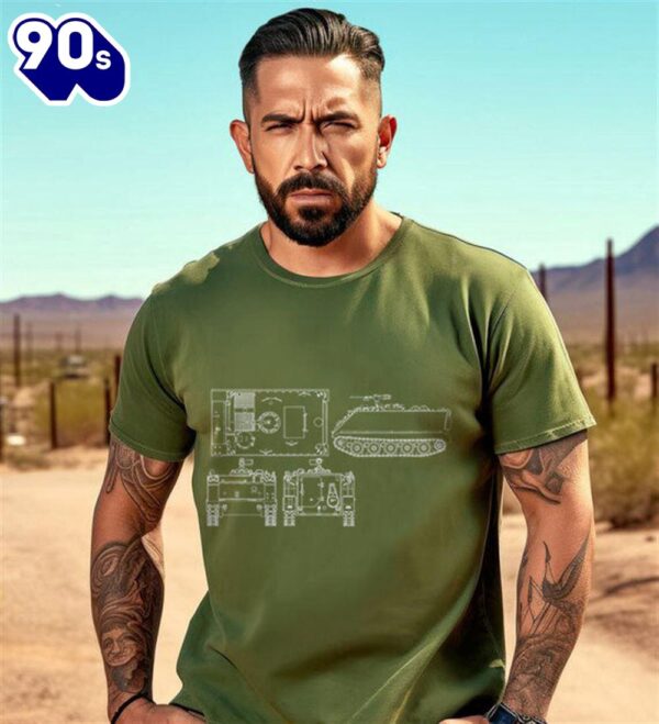 M113 armored personnel carrier Classic Unisex T-Shirt Gildan