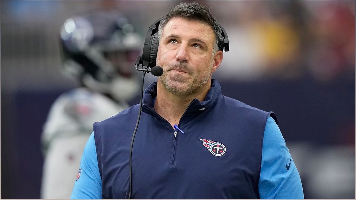 Mike Vrabel's Future with the Tennessee Titans: Uncertainty Looms - 151490843