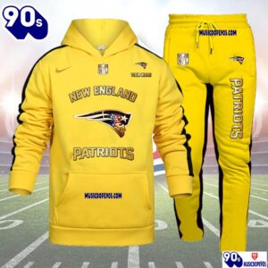 New England Patriots NFL 32 Teams Personlized Golden Logo Hoodie Set