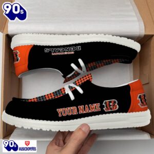 Personalized Cincinnati Bengals NFL 32 Teams HeyDude Canvas Loafer Shoes