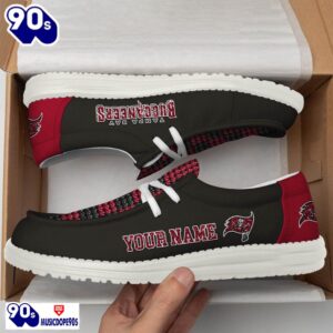 Personalized Tampa Bay Buccaneers NFL 32 Teams HeyDude Canvas Loafer Shoes