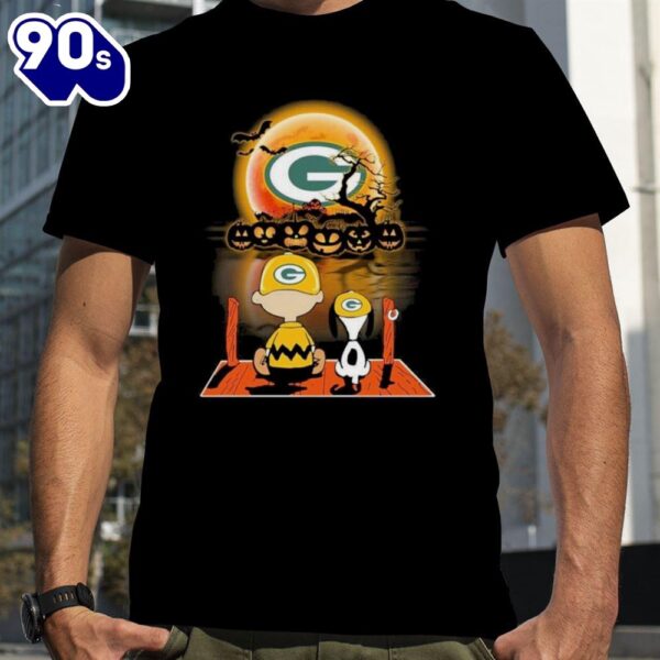 Snoopy And Charlie Brown Pumpkin Green Bay Packers Halloween Moon T-Shirts