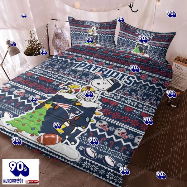 Snoopy Dog NFL New England Patriots Christmas Bedding Sets