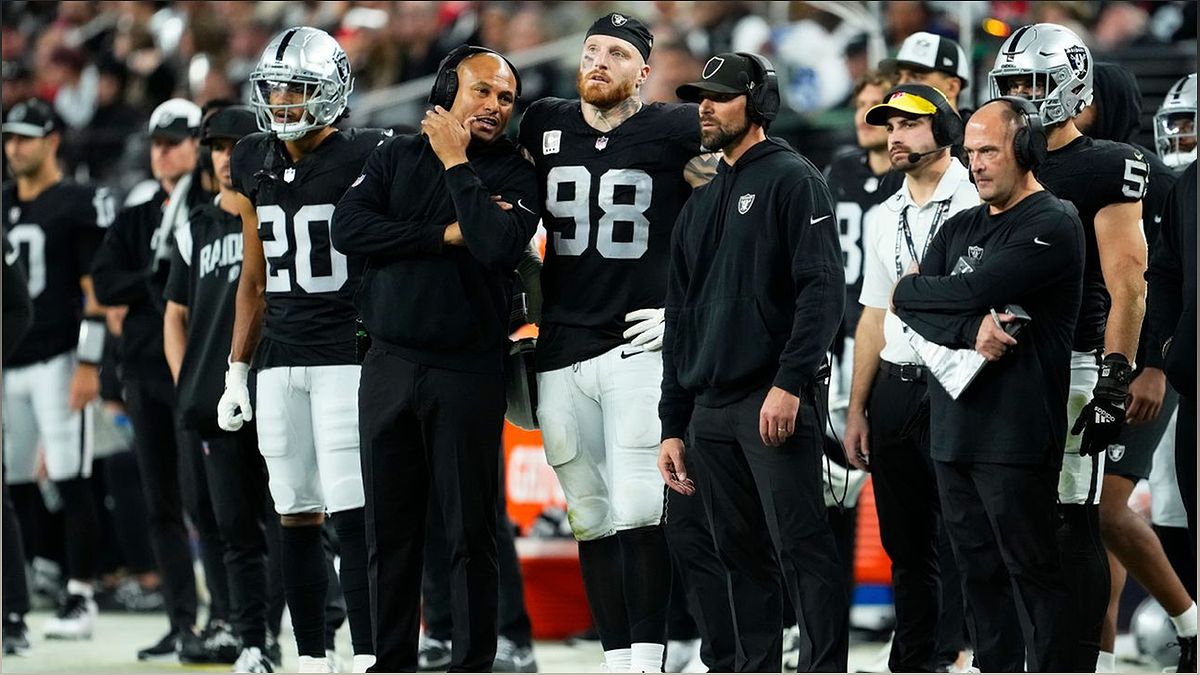 Support Grows for Antonio Pierce as Raiders' Head Coach - 283580004