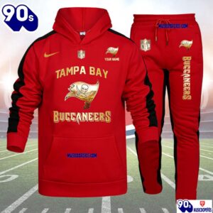 Tampa Bay Buccaneers NFL 32 Teams Personlized Golden Logo Hoodie Set